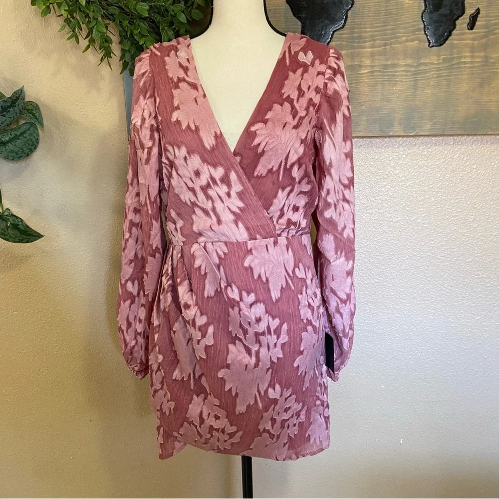 Lulus Meant to Shine Mauve Floral Jacquard Mini Dress - Size M - Picture 3 of 10